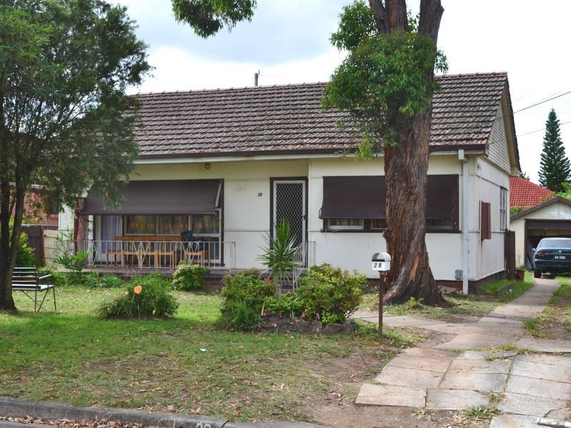 28 Kauri Street, Cabramatta NSW 2166