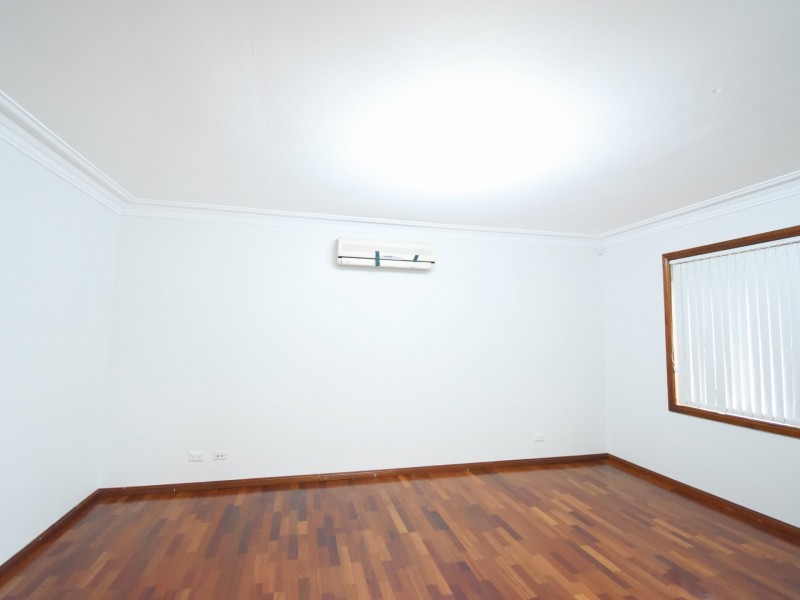 14 Leicester St, Wakeley NSW 2176