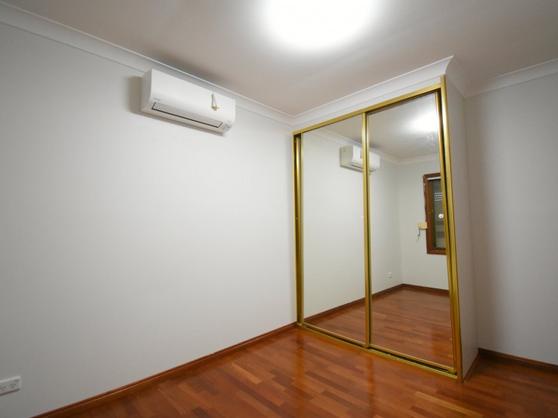 14 Leicester St, Wakeley NSW 2176