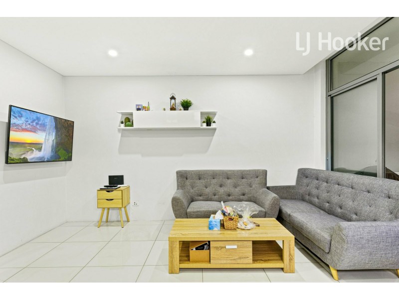 6/87 Hughes St, Cabramatta NSW 2166