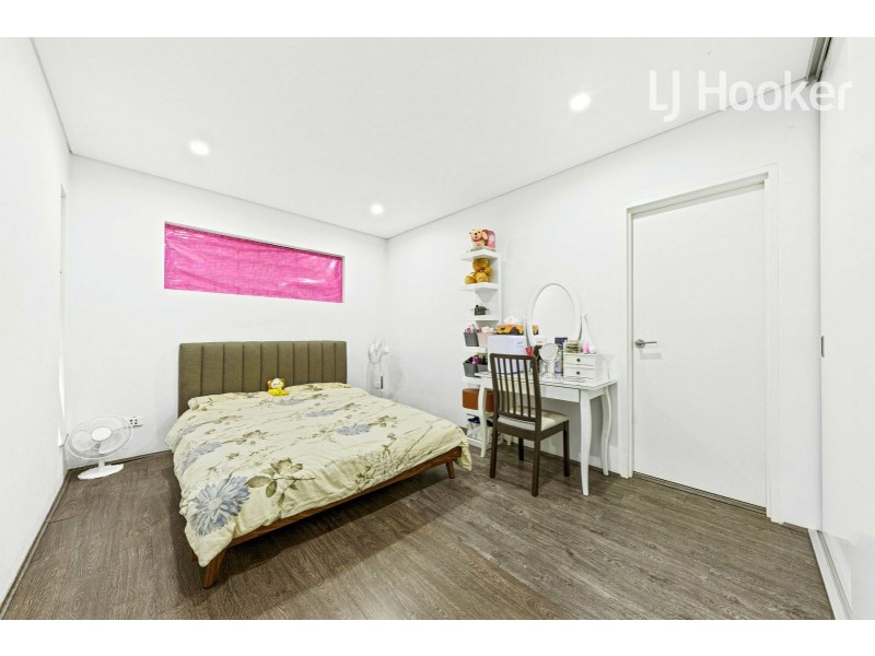 6/87 Hughes St, Cabramatta NSW 2166