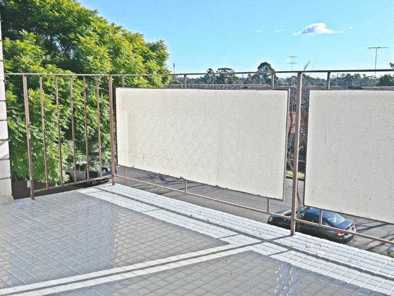 42/118 Longfield St, Cabramatta NSW 2166