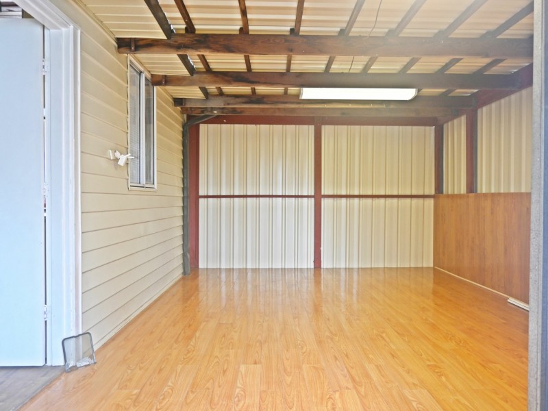 10 Sadleir Ave, Sadleir NSW 2168