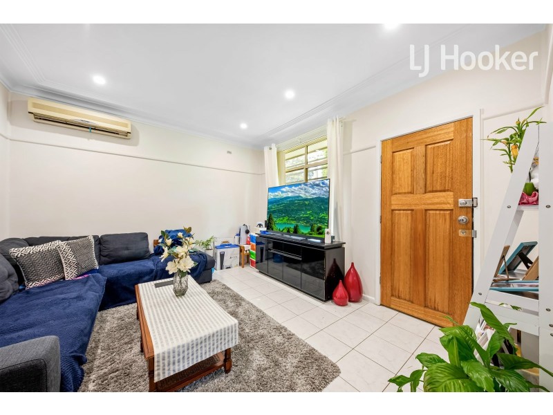 131 Townview Rd, Mount Pritchard NSW 2170