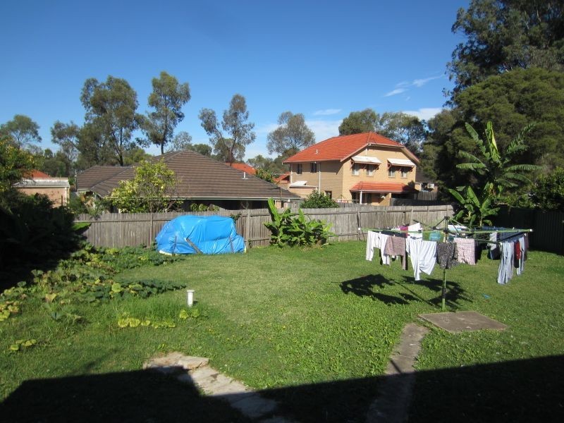 27 Grace Avenue, Cabramatta NSW 2166