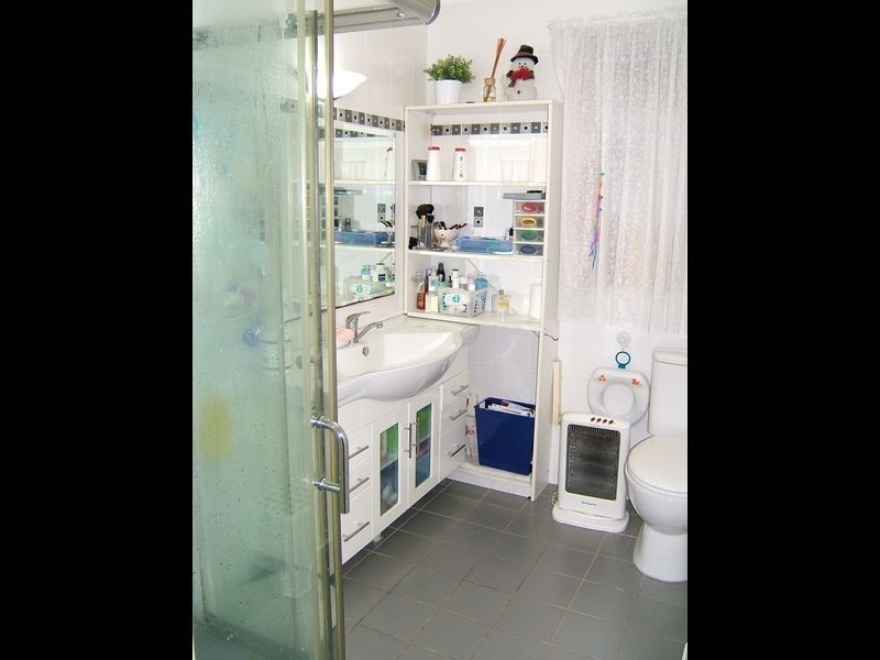 Fairfield West NSW 2165