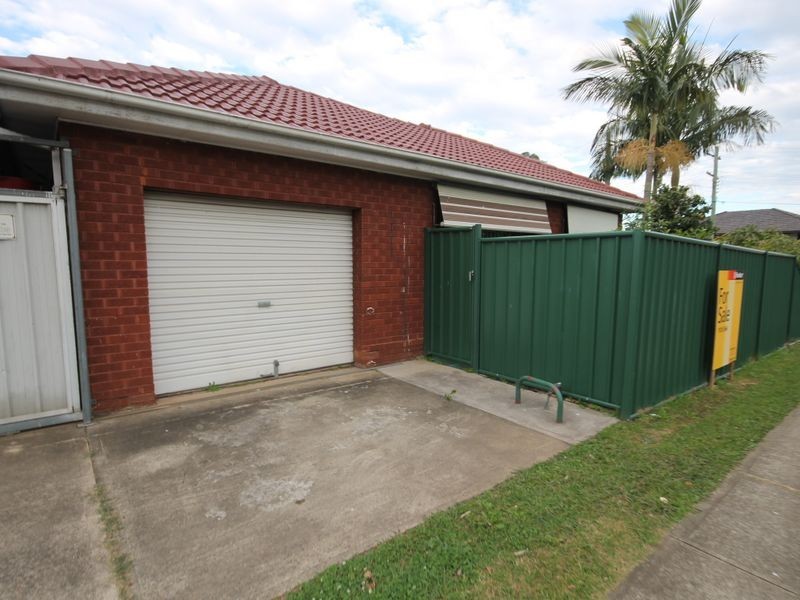 Fairfield West NSW 2165