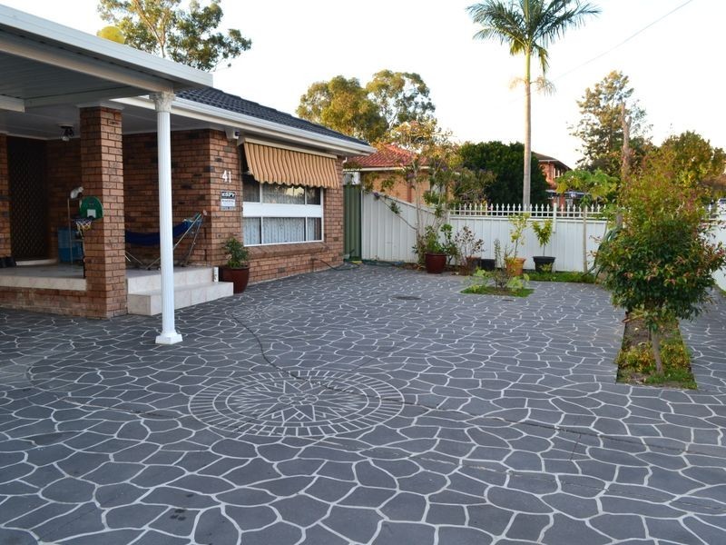 St Johns Park NSW 2176