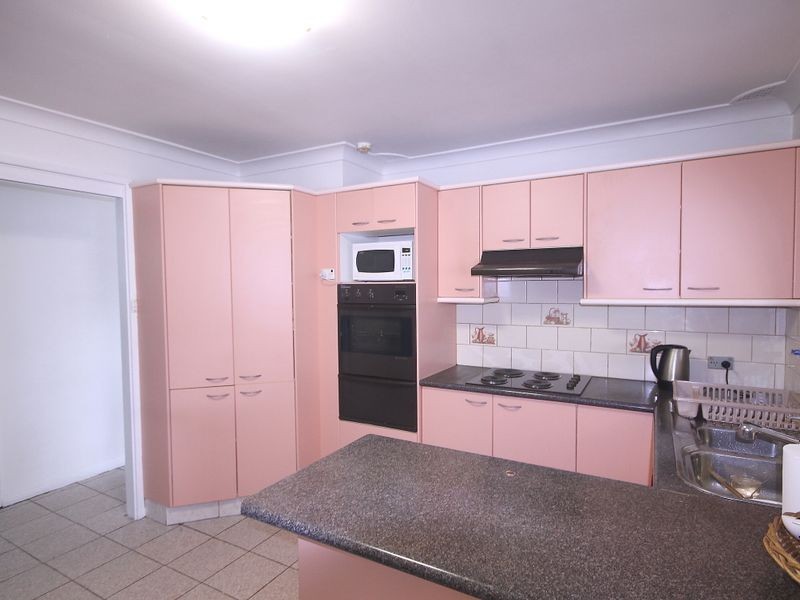 Bossley Park NSW 2176