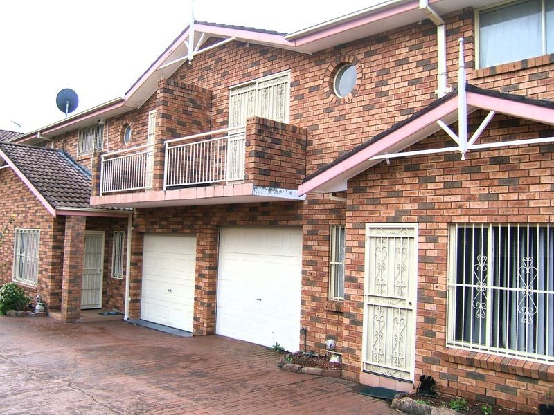 6/7 Gilbert Street, Cabramatta NSW 2166