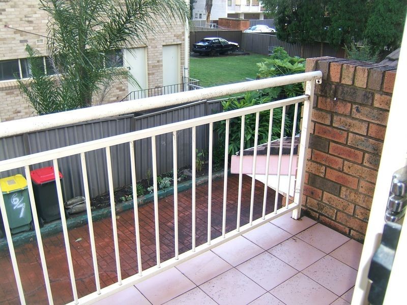 6/7 Gilbert Street, Cabramatta NSW 2166