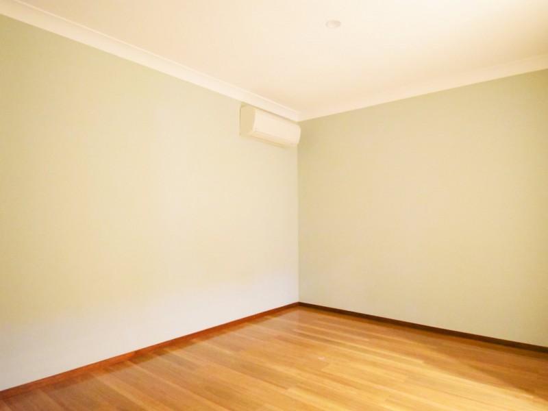 15A Robertson Rd, Chester Hill NSW 2162