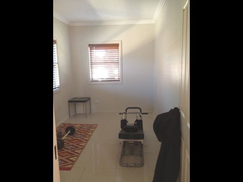 2 Haughton Street, Carramar NSW 2163