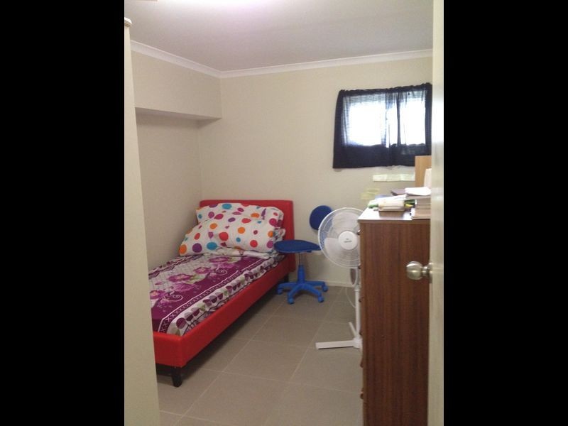 2 Haughton Street, Carramar NSW 2163