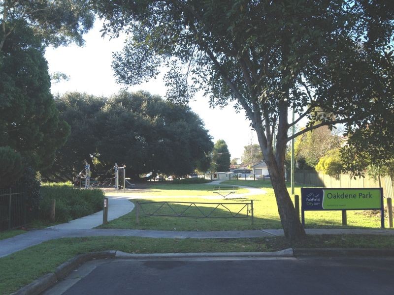 2 Haughton Street, Carramar NSW 2163