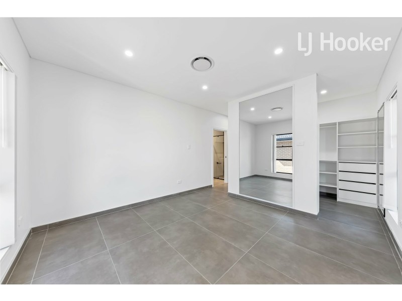 61 Bourke St, Smithfield NSW 2164