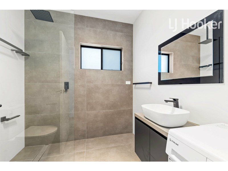 61 Bourke St, Smithfield NSW 2164