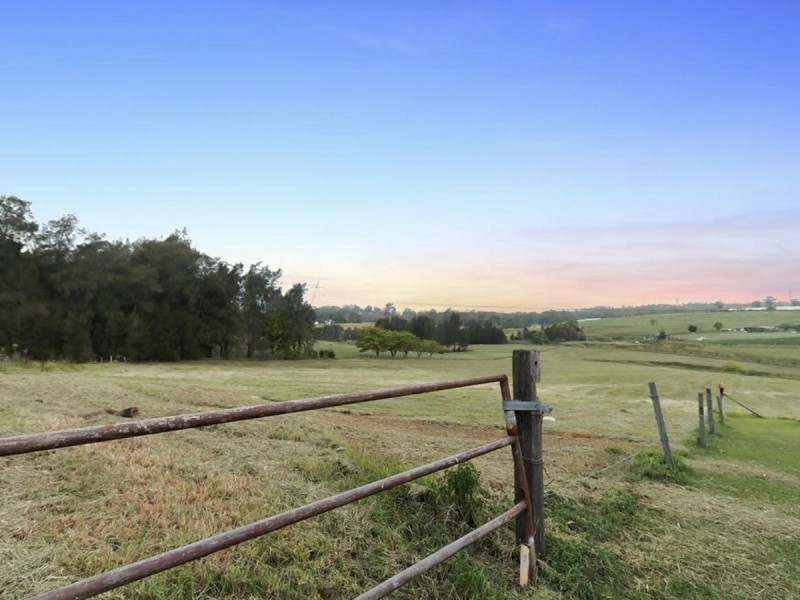 80 Goodrich Rd, Cecil Park NSW 2178