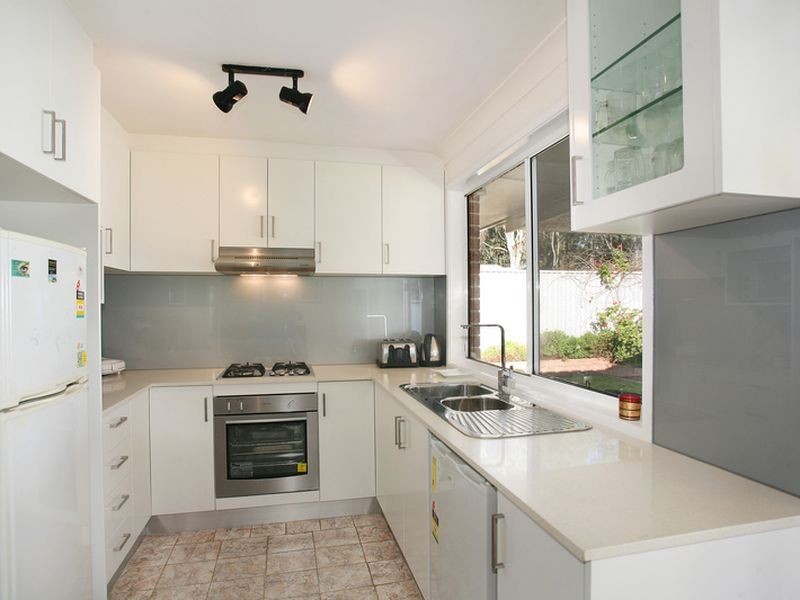 48 Mackillop Crescent, St Helens Park NSW 2560