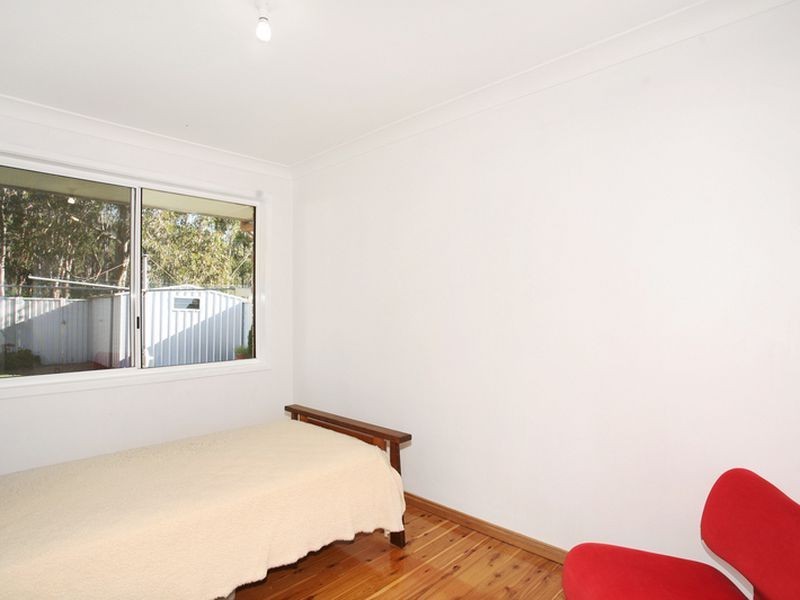 48 Mackillop Crescent, St Helens Park NSW 2560