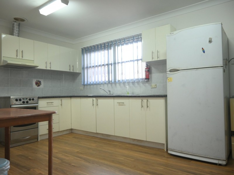 2 Little Ada St, Canley Vale NSW 2166