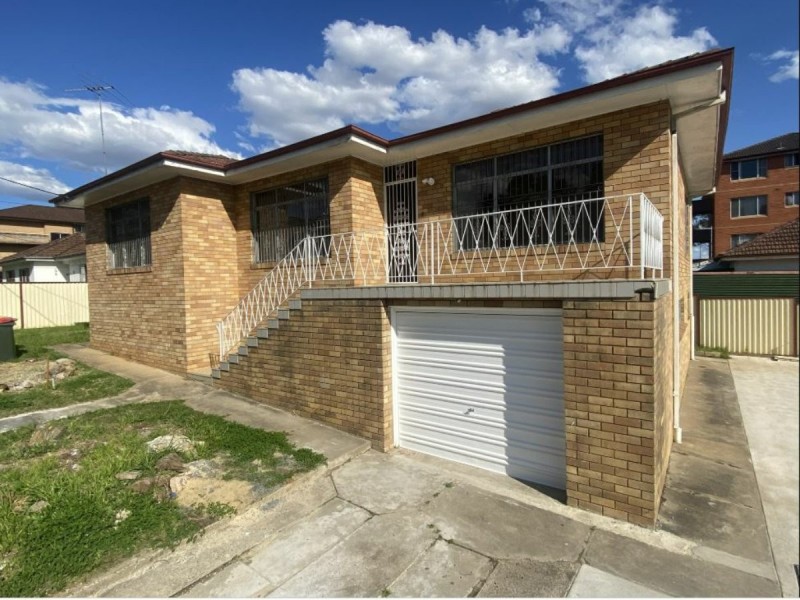 104 Broomfield St, Cabramatta NSW 2166