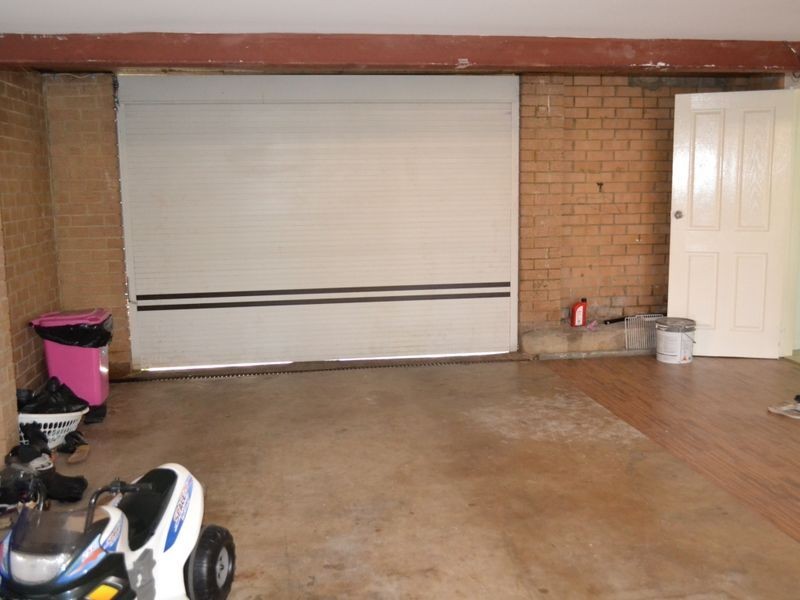 30 Phoenix Crescent, Casula NSW 2170