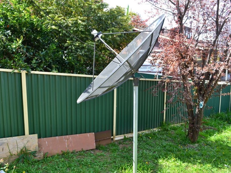 30 Phoenix Crescent, Casula NSW 2170