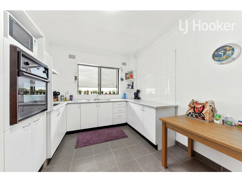 9/21 Mcburney Rd, Cabramatta NSW 2166