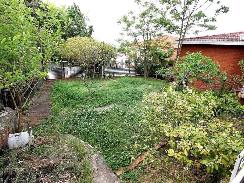 6 Hillside Road, Blacktown NSW 2148