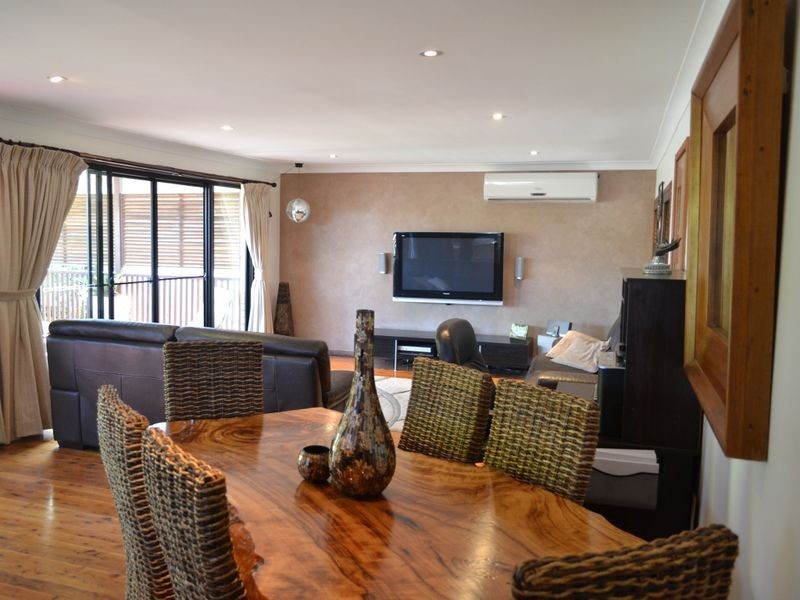 2 Townsville Road, Wakeley NSW 2176