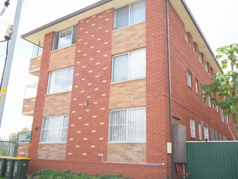 8/60 Cumberland Street, Cabramatta NSW 2166