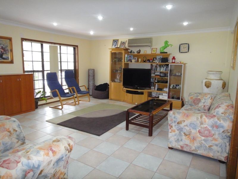 14 Burrows Avenue, Chester Hill NSW 2162