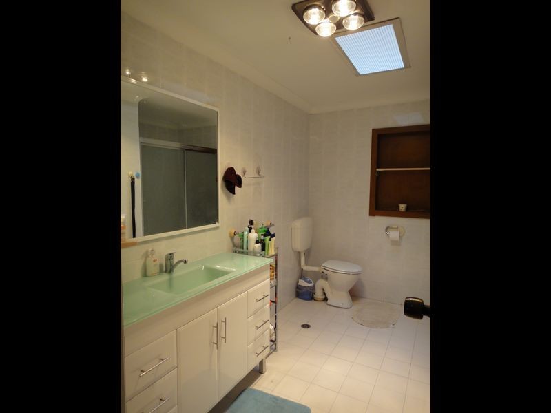 14 Burrows Avenue, Chester Hill NSW 2162