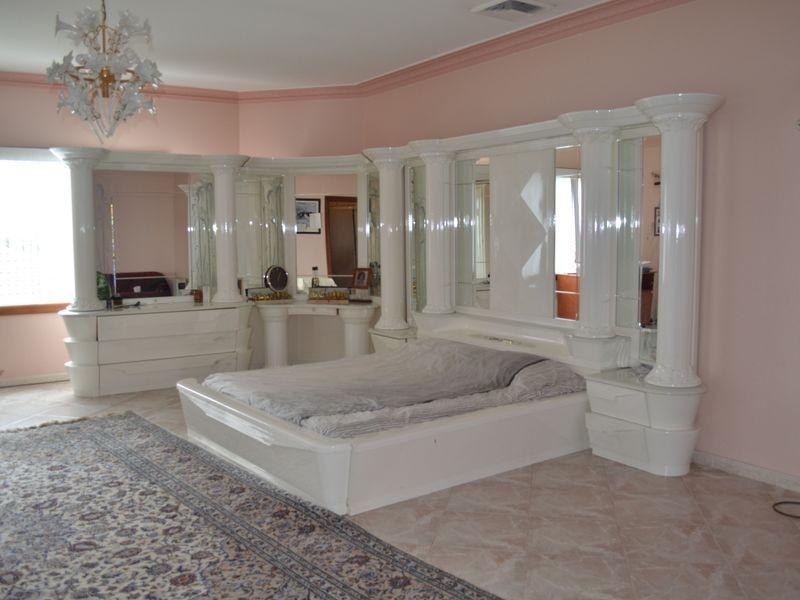 9 Hinder Close, Abbotsbury NSW 2176