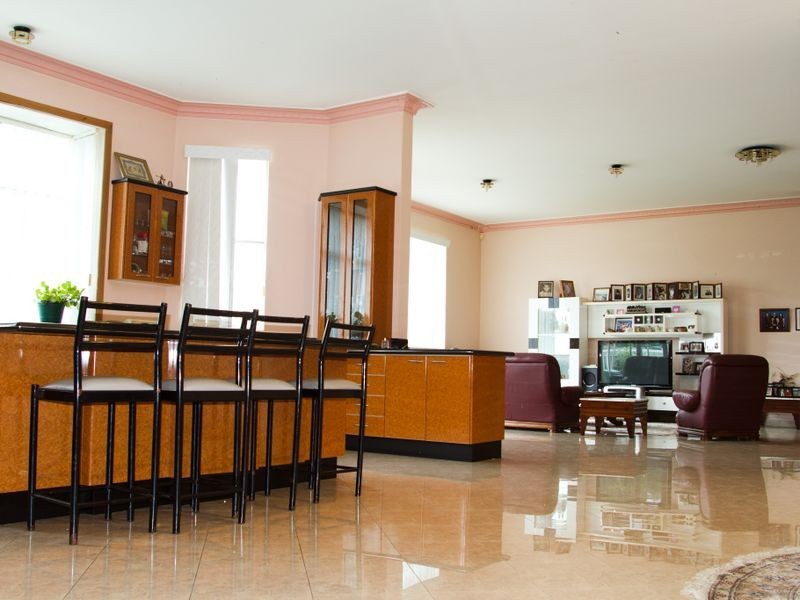 9 Hinder Close, Abbotsbury NSW 2176