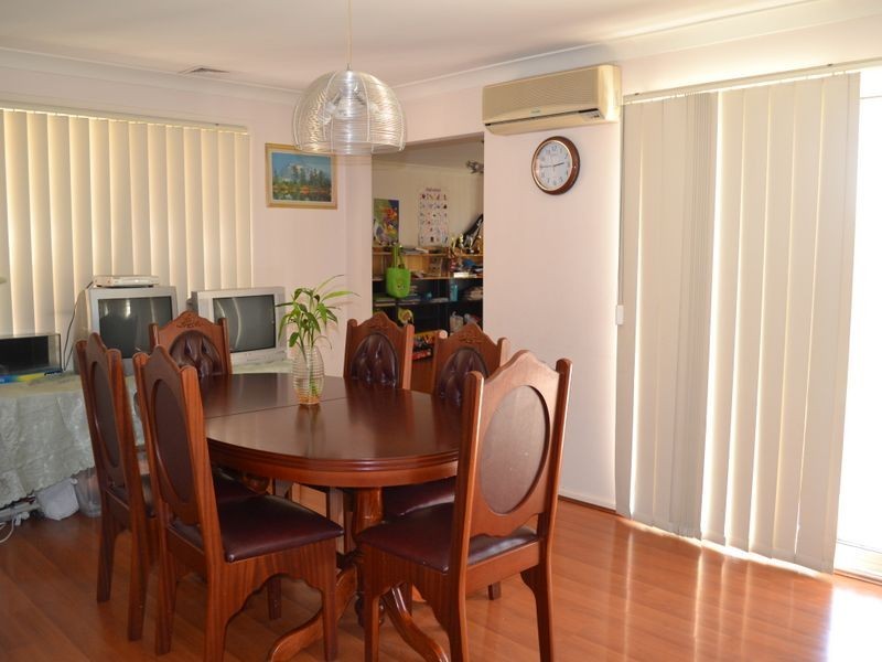 21 Mitchell Street, Fairfield East NSW 2165