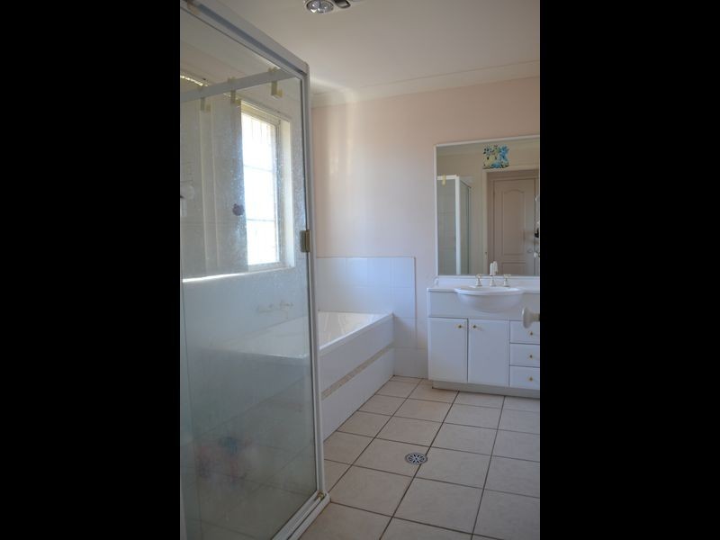 21 Mitchell Street, Fairfield East NSW 2165