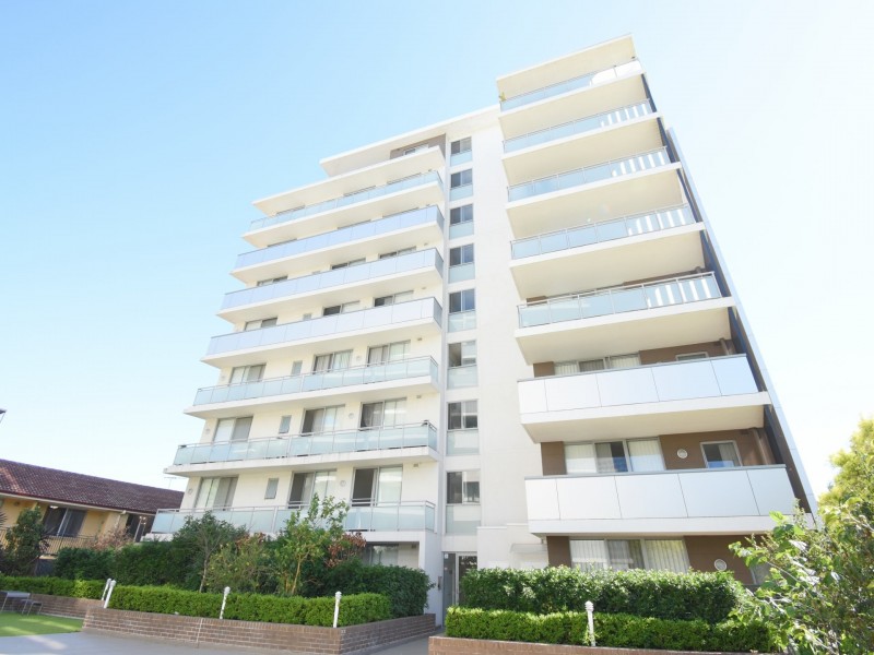 42/57-59 Lachlan St, Warwick Farm NSW 2170