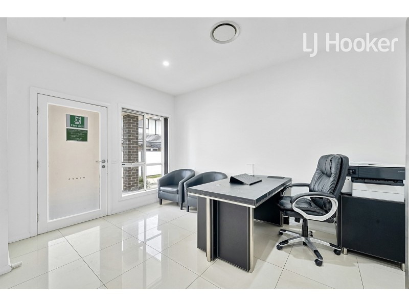 620 Polding St, Bossley Park NSW 2176