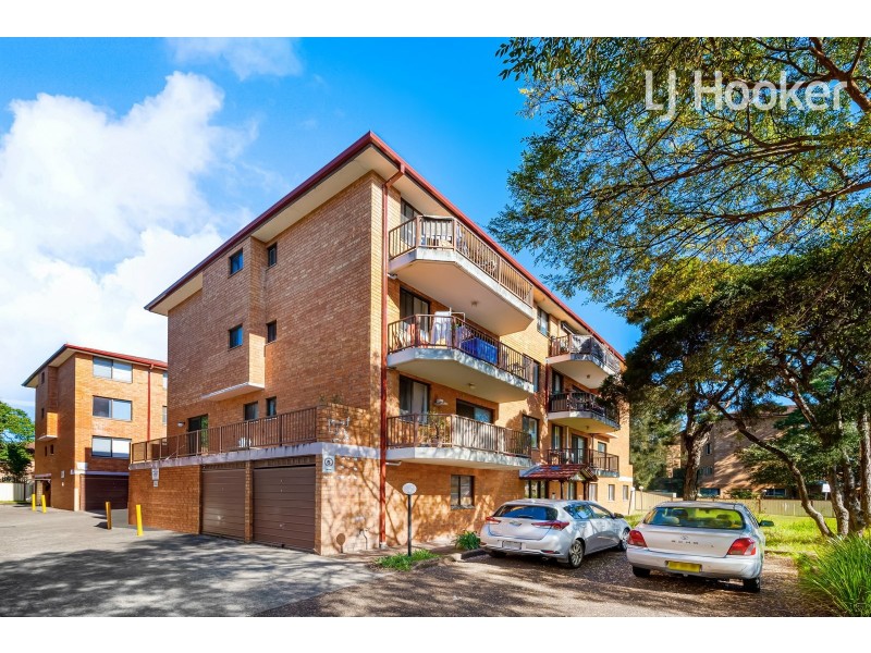8/4 Equity Pl, Canley Vale NSW 2166