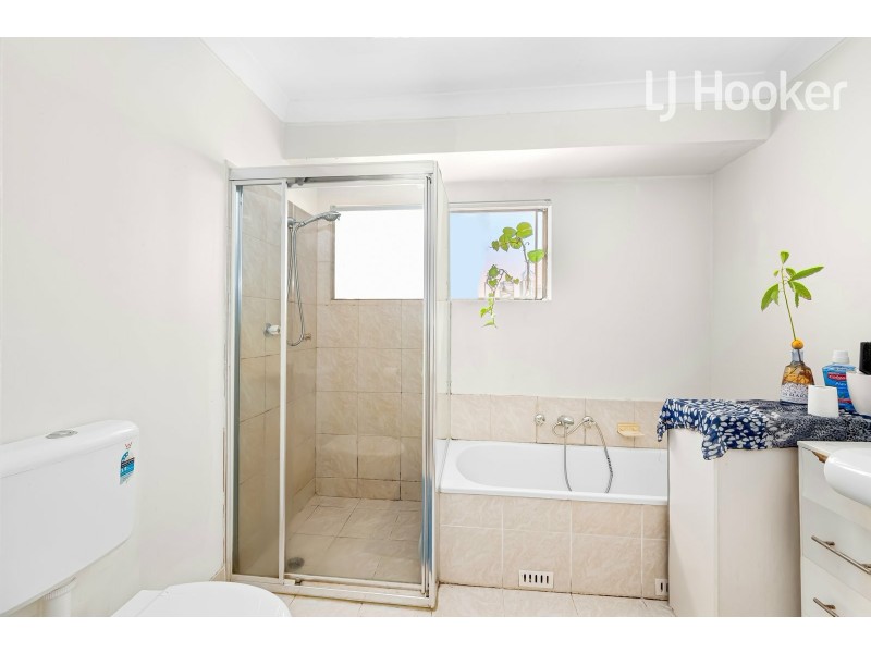 8/4 Equity Pl, Canley Vale NSW 2166