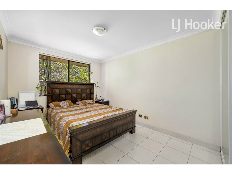 8/4 Equity Pl, Canley Vale NSW 2166