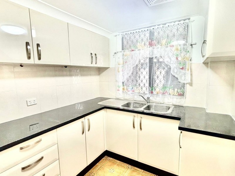 8/12-16 St Johns Rd, Cabramatta NSW 2166