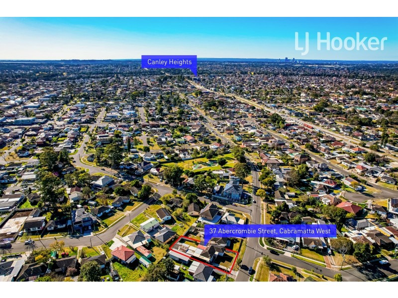 37 Abercrombie St, Cabramatta West NSW 2166