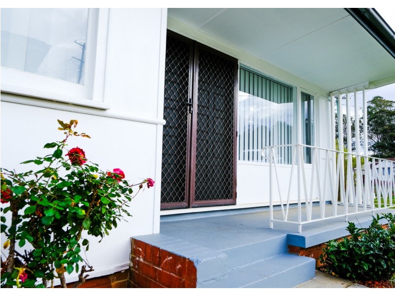 103 Heckenberg Ave, Sadleir NSW 2168