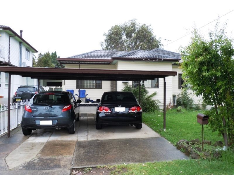 8 Mittiamo Street, Canley Heights NSW 2166