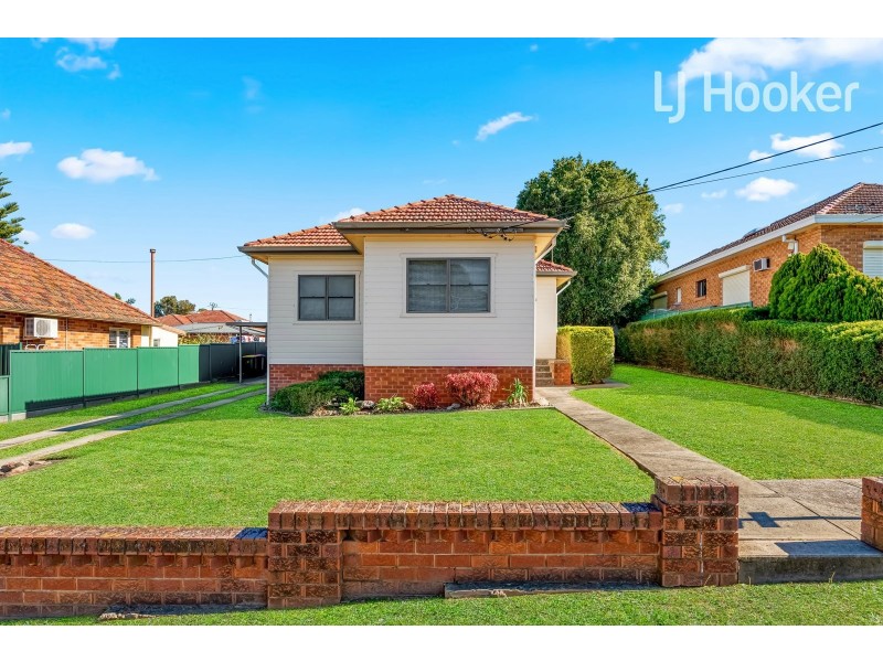 5 Aladore Ave, Cabramatta NSW 2166