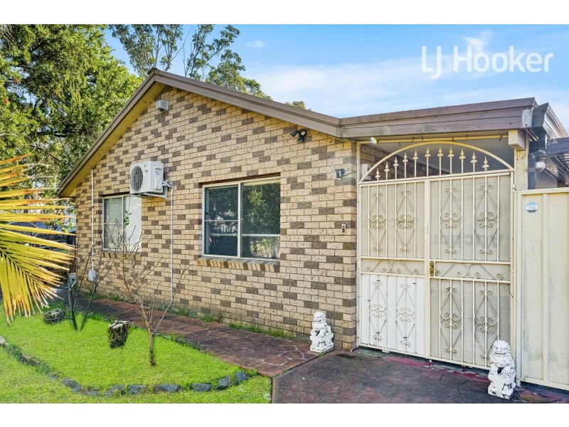 40 Gloucester St, Bonnyrigg Heights NSW 2177