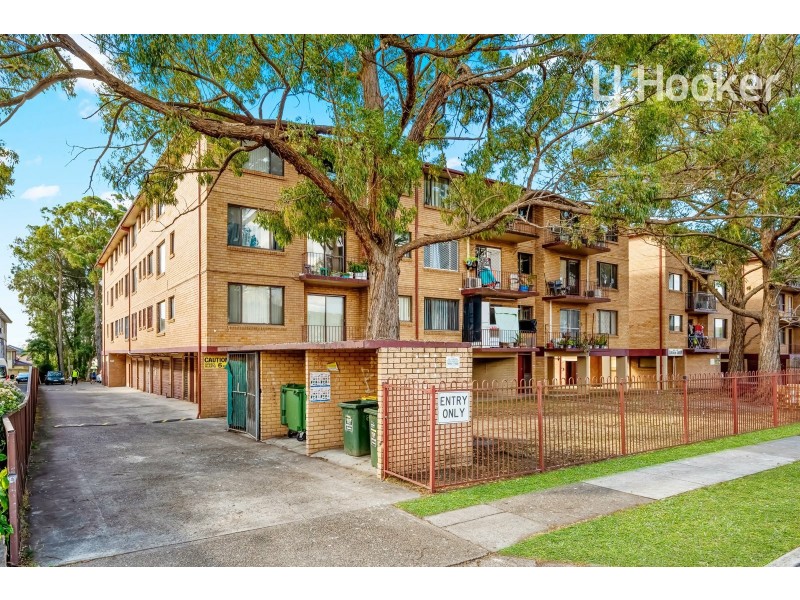 14/91A-97 Longfield St, Cabramatta NSW 2166